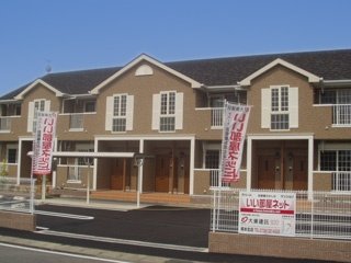 【コニファーII番館Ｂの建物外観】