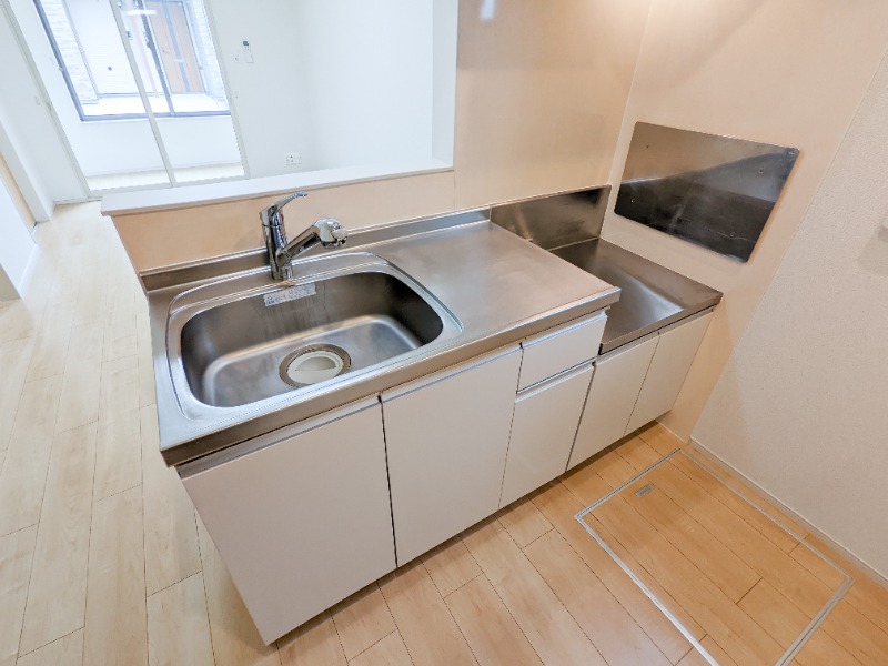 キッチン　図面と現状に相違がある場合には現状を優先