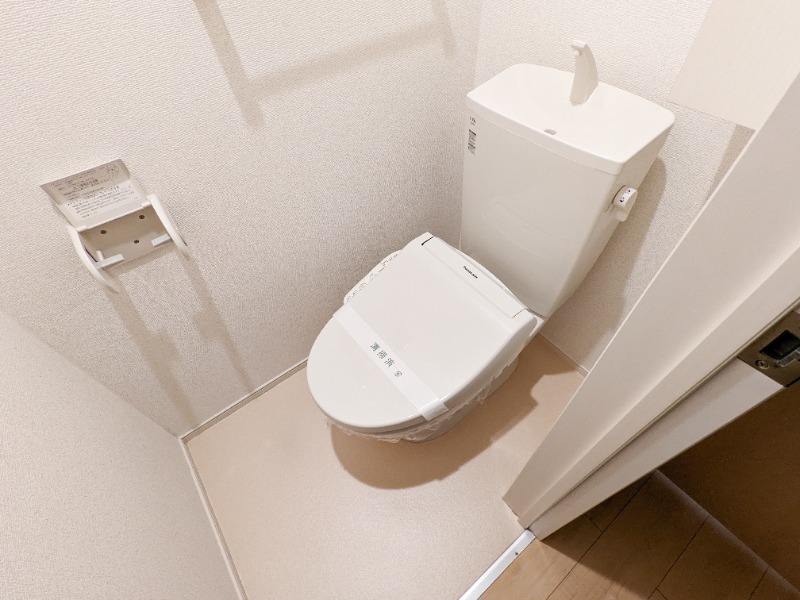 トイレ　図面と現状に相違がある場合には現状を優先