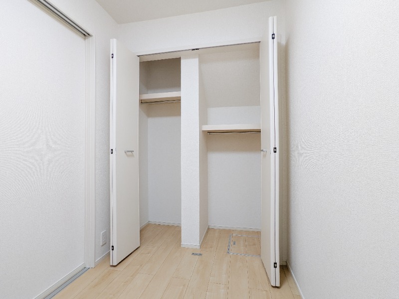 収納　図面と現状に相違がある場合には現状を優先