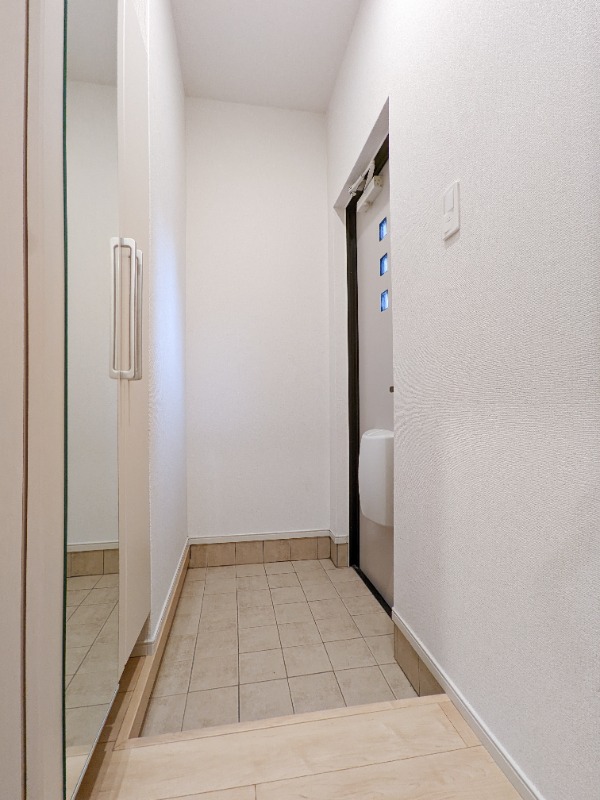 玄関　図面と現状に相違がある場合には現状を優先