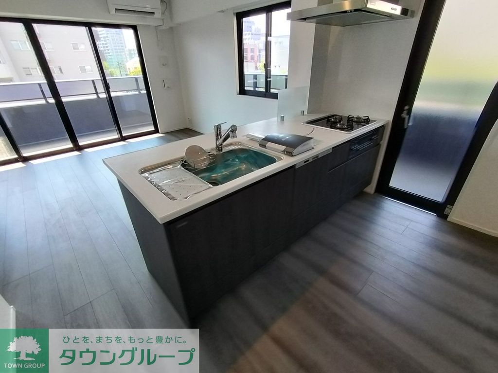 キッチン　バルコニー