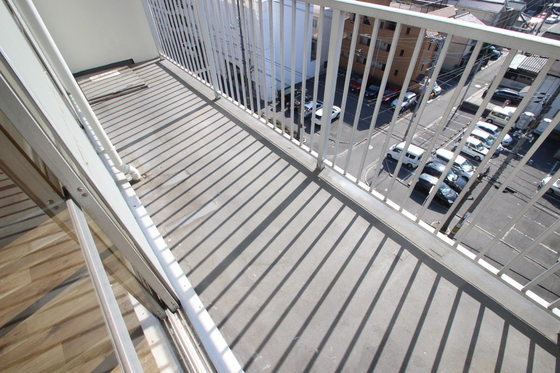 バルコニー　※別部屋の写真です