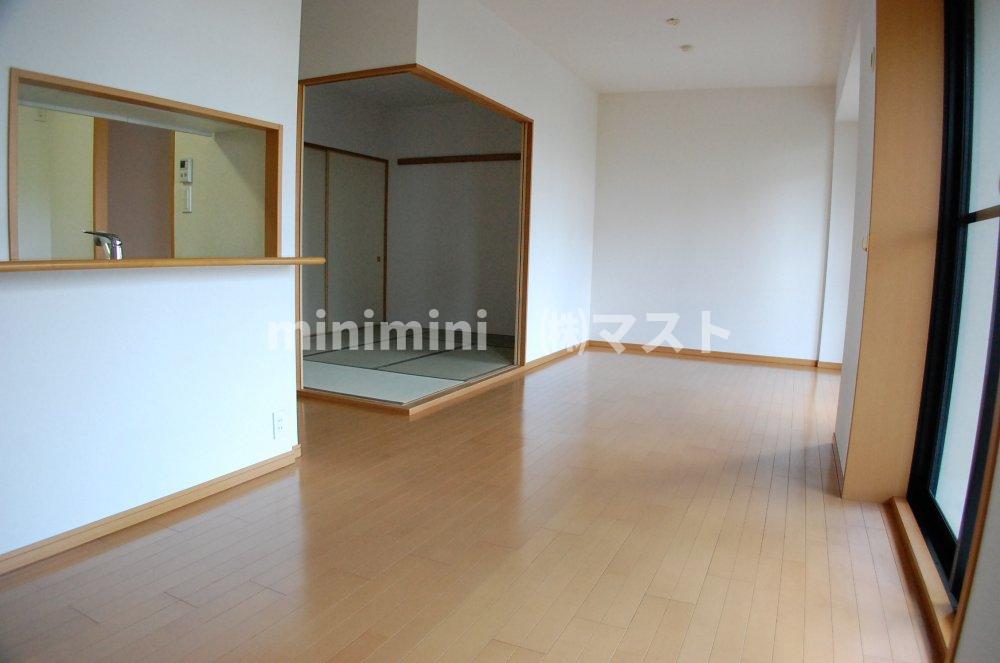 居室・リビング　※建物内別間取参考写真