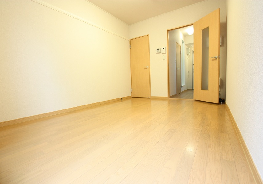 居室・リビング　※１階のみフローリングとなります