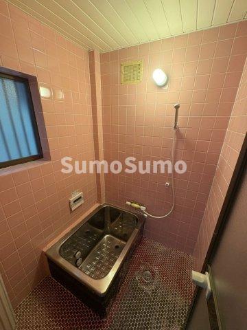 バス・シャワールーム　日々の疲れを癒すお風呂付です