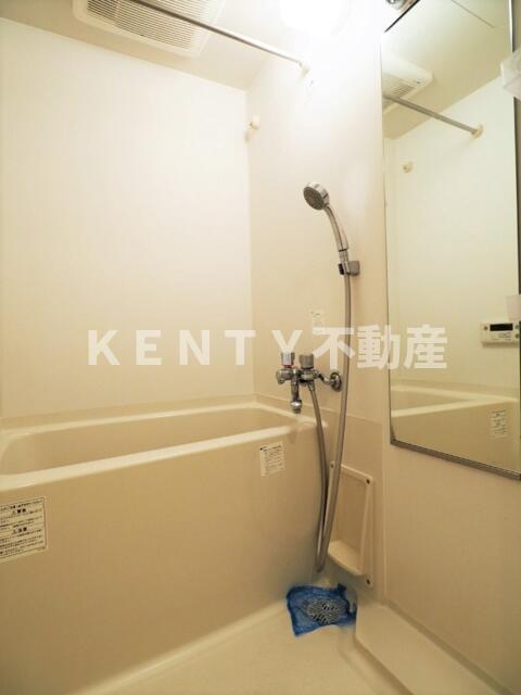 バス・シャワールーム　日々の疲れを癒すお風呂付です