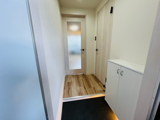 玄関　※新築の為イメージ写真です。