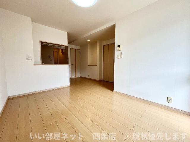 居室・リビング　リビング