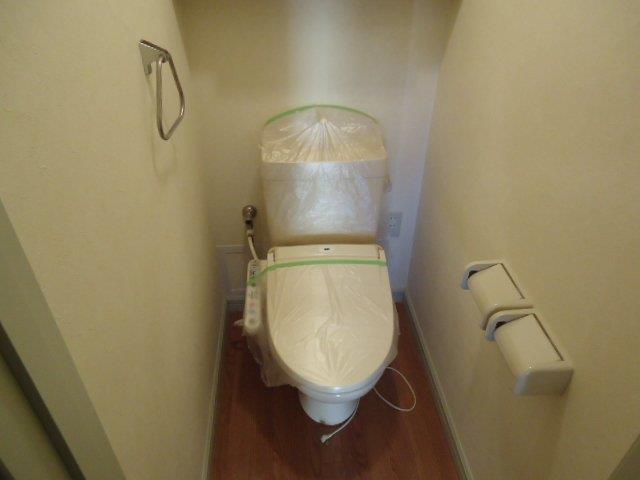 トイレ　シャワー付トイレ