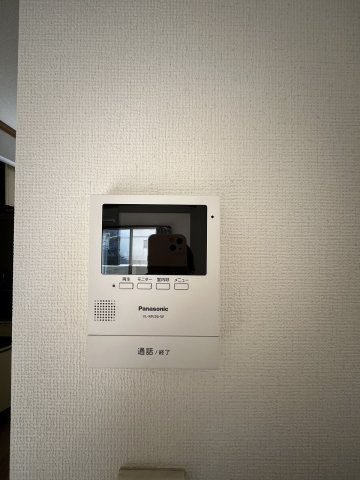 セキュリティ　モニター付きインターホン