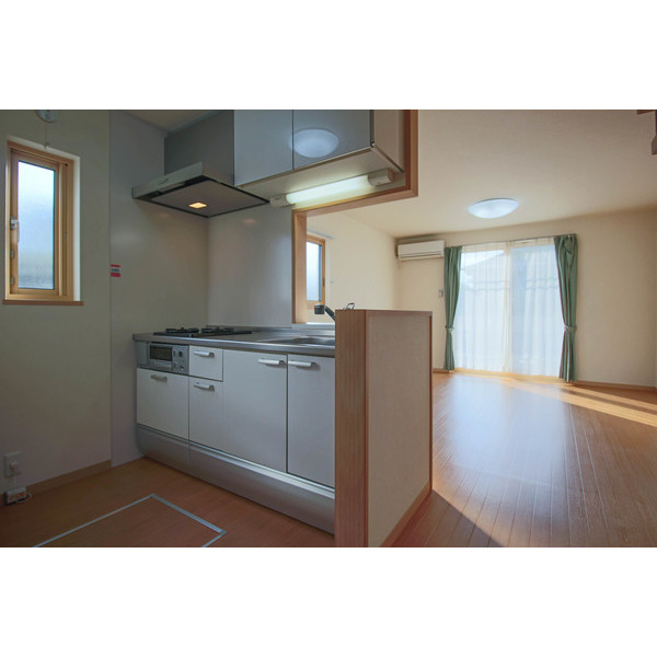 居室・リビング　同じ敷地内別のお部屋