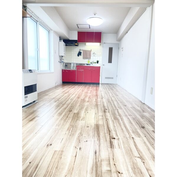 居室・リビング　◆市電駅徒歩1分の好立地◆新入学・新社会人向けスライド契約可