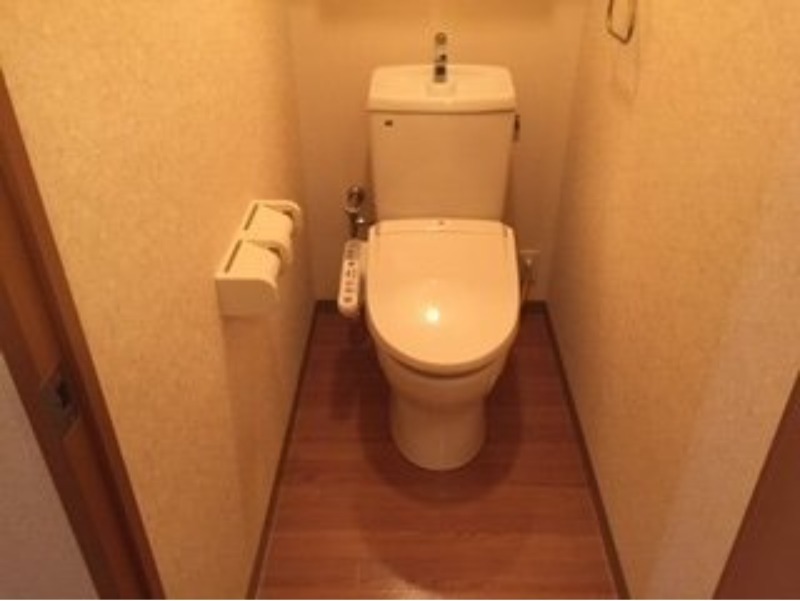 トイレ　図面と現状に相違がある場合には現状を優先