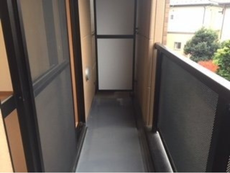 バルコニー　図面と現状に相違がある場合には現状を優先