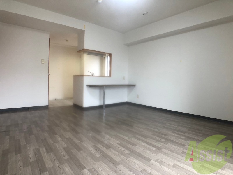 居室・リビング　広くてキレイなＬＤＫが広がっていて、充実した生活が送れそう。