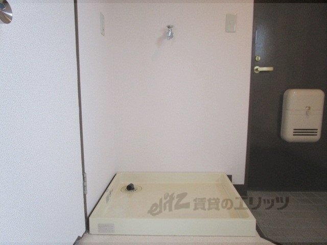 その他部屋・スペース　洗濯機置場