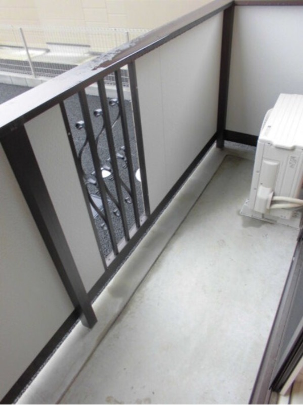 バルコニー　図面と現状に相違がある場合には現状を優先