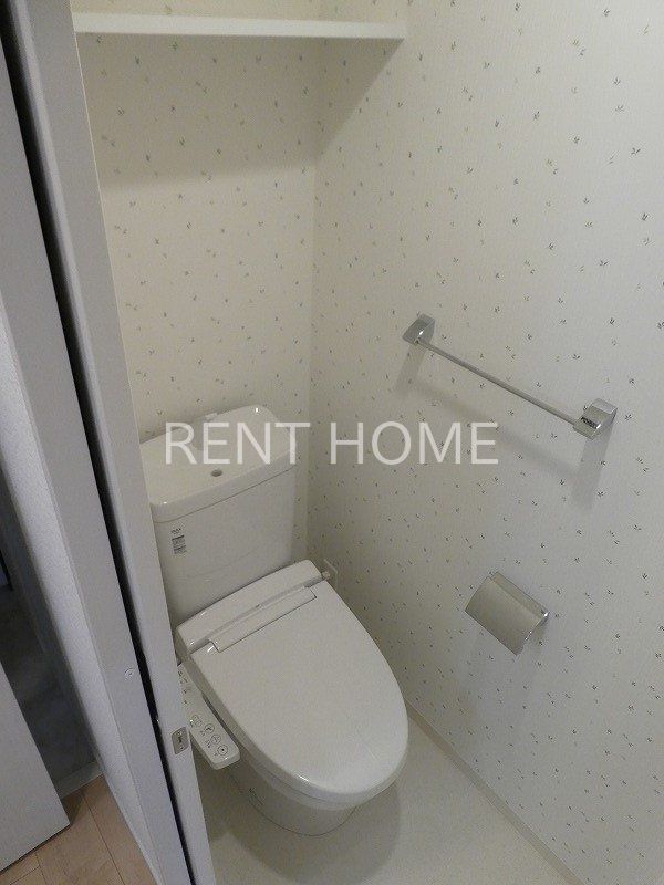 トイレ　ウォシュレット付き