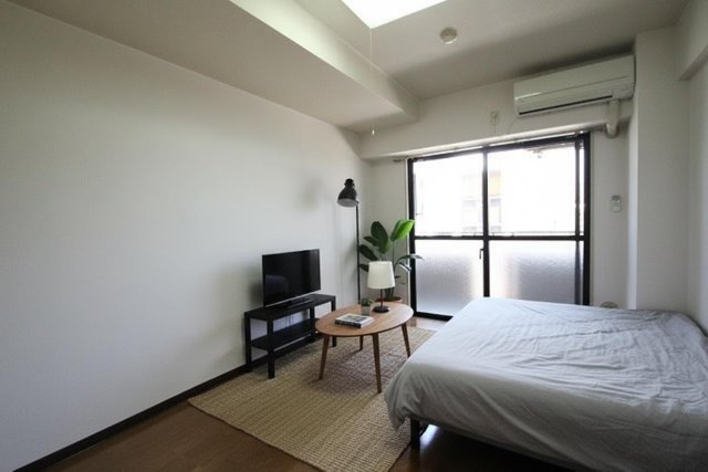 居室・リビング　ＣＧで家具等を配置したもので家具等は含まれません。