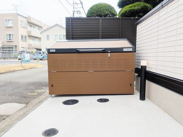 イヴレーア橋本の外観写真