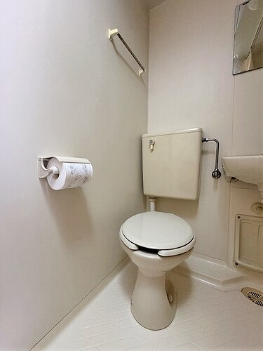 トイレ　３点ユニットバス　トイレ