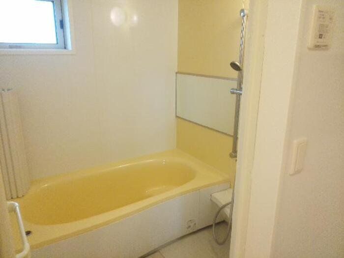 バス・シャワールーム　※別部屋参考写真となります。