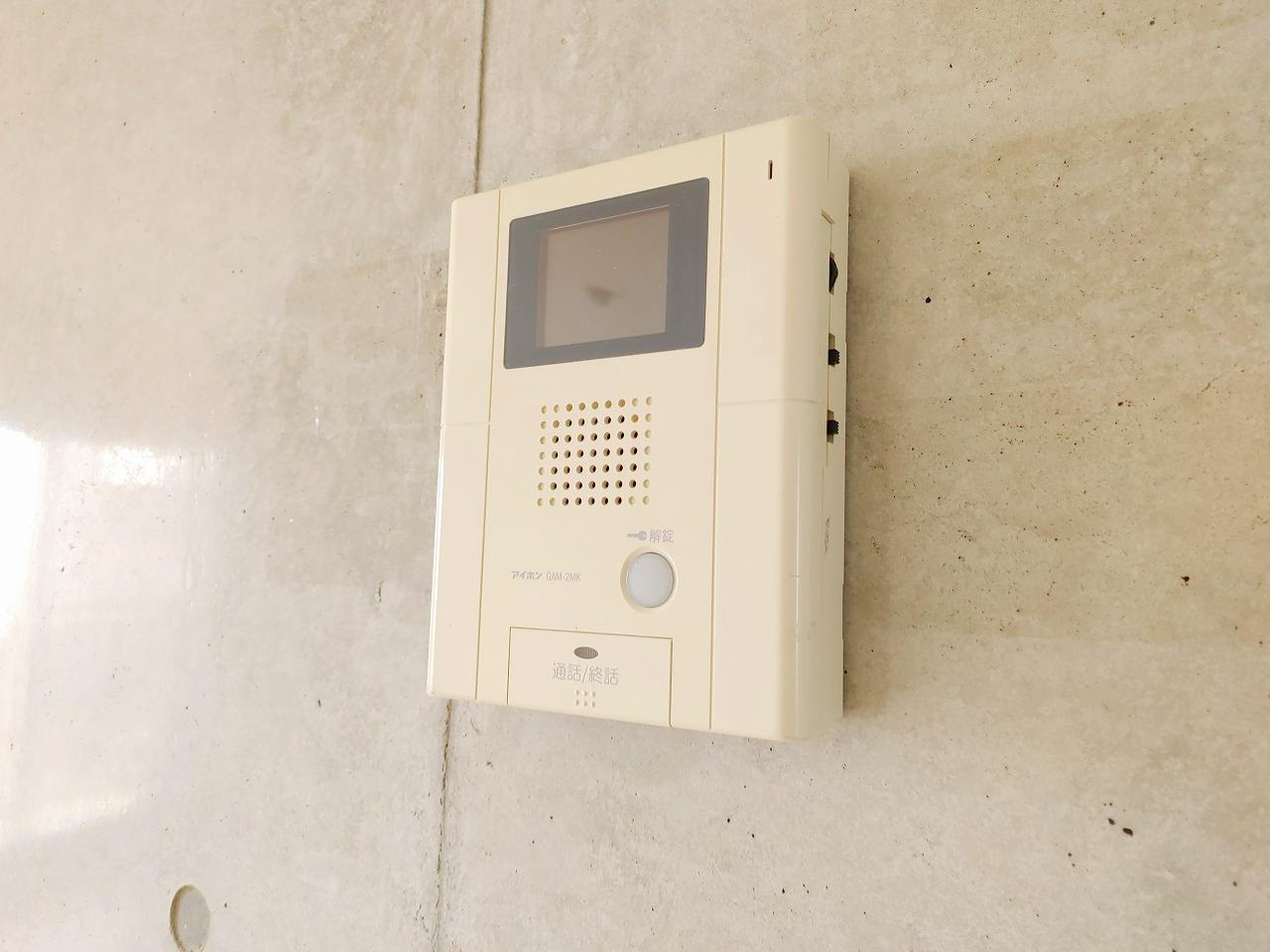 セキュリティ　豊富な使いやすさの独立洗面台