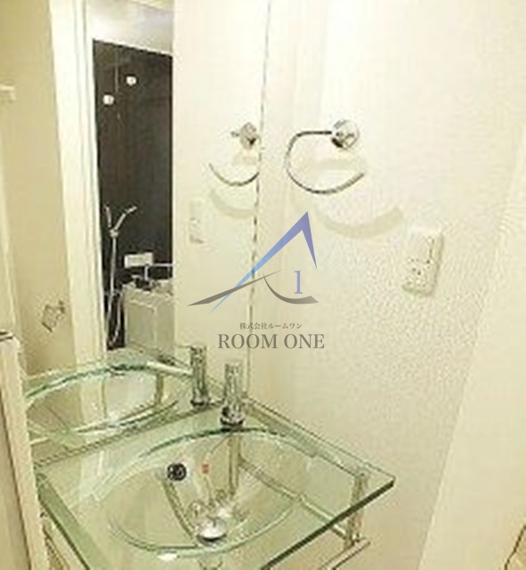 洗面設備　洗面台です。