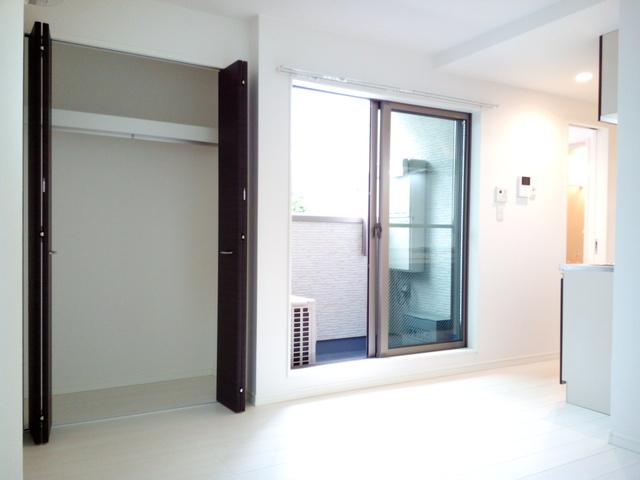 居室・リビング　居室