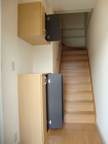 玄関　シューズボックス付きの玄関です★