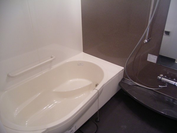 バス・シャワールーム　バス※別部屋参考写真