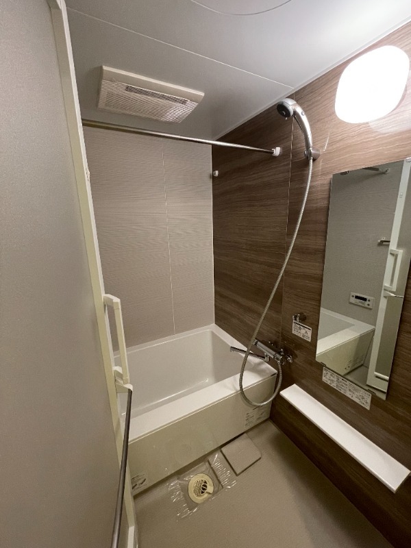 バス・シャワールーム　※同物件・同タイプの写真です。