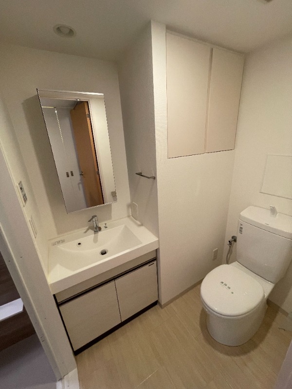 トイレ　※同物件・同タイプの写真です。