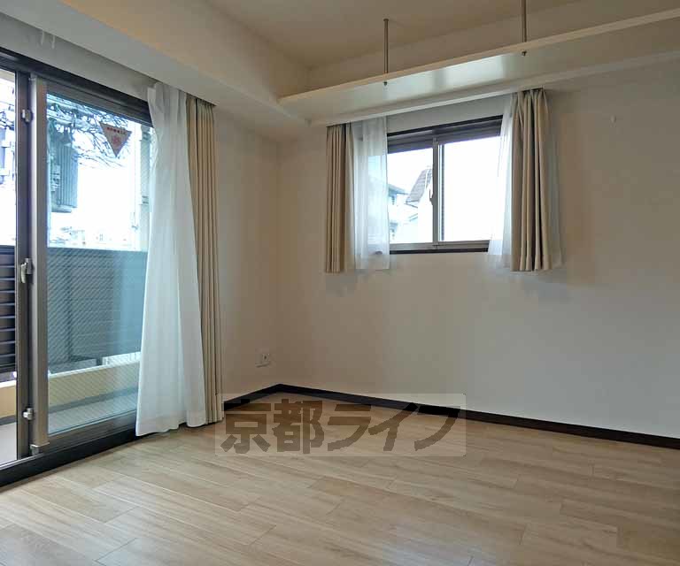 居室・リビング　・お部屋によっては家具家電がついております。