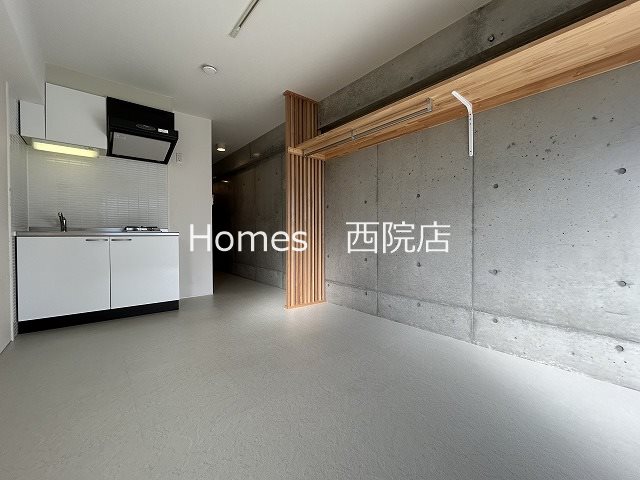 居室・リビング　別号室参考写真