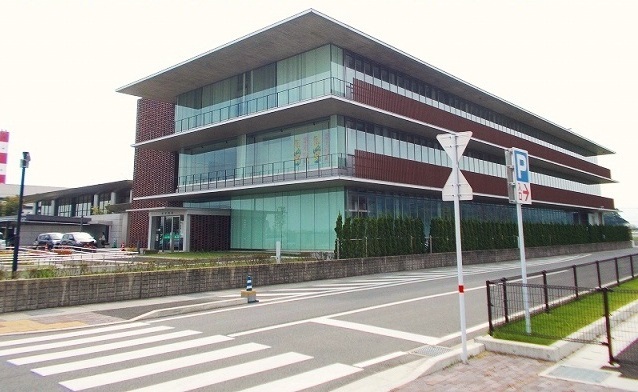 役所　西区役所（役所）まで2300m