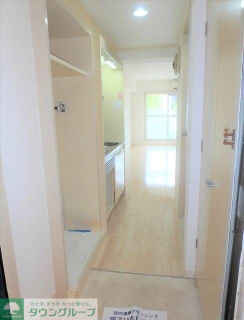 玄関　タウンハウジング調布店まで♪