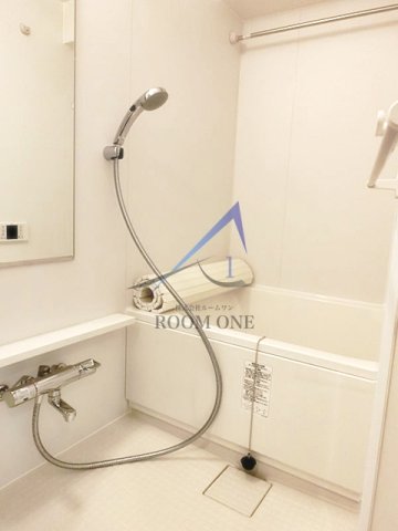 バス・シャワールーム　お風呂です。
