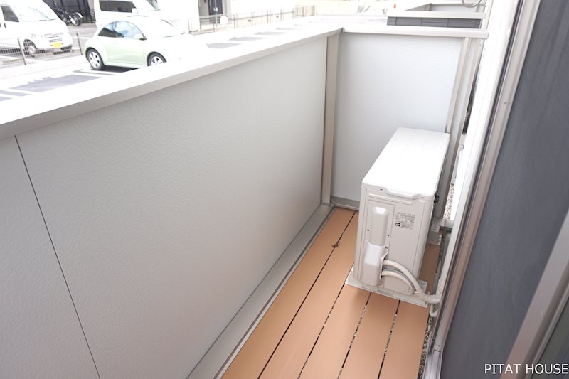 バルコニー　同物件別部屋