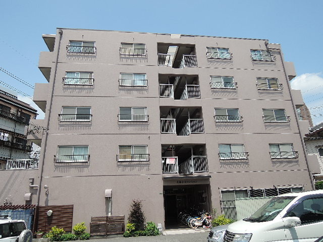 建物外観　大きなマンションです