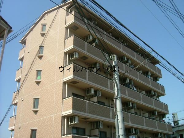 建物外観　エレベーター付き！
