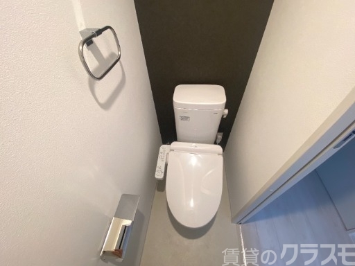 トイレ　冬場も安心の温水洗浄便座！