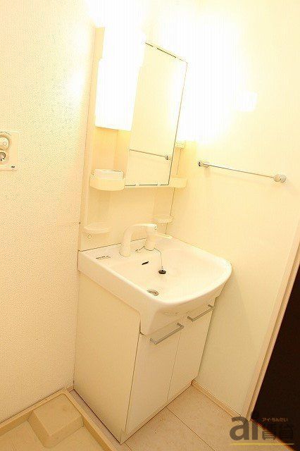 洗面設備　※同仕様写真です