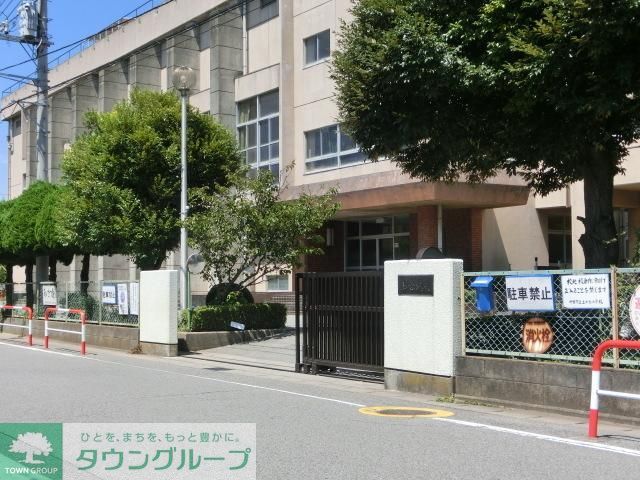 小学校　上の台小学校（小学校）まで760m