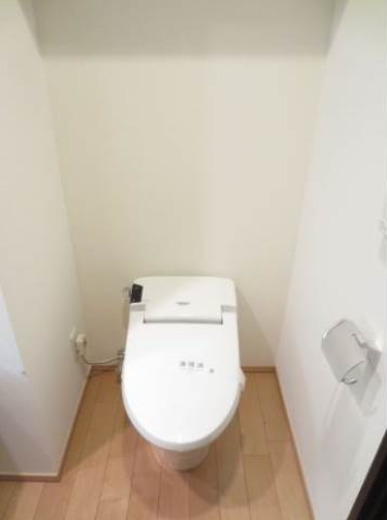 トイレ　別部屋参考写真です