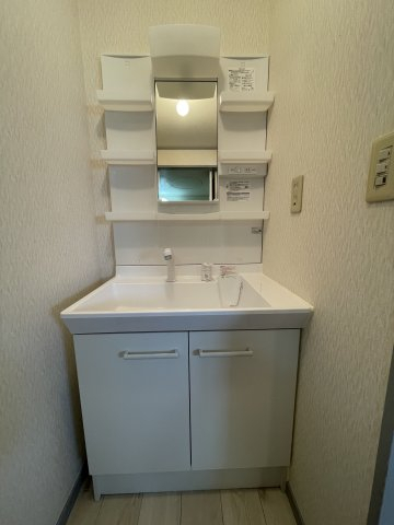 洗面設備　※他部屋参照※