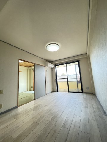 居室・リビング　※他部屋参照※