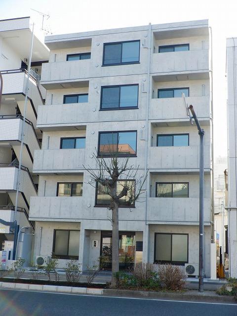 建物外観　鉄筋コンクリート造り♪