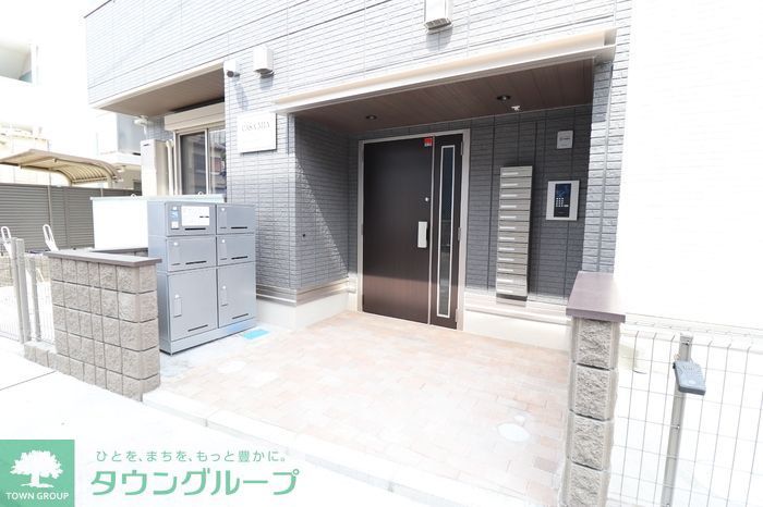 エントランス　エントランス